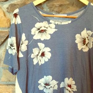 Casual floral top
